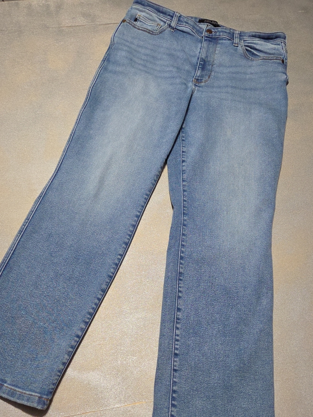 Women's Light Blue Wide Leg Jeans - Casual Flare